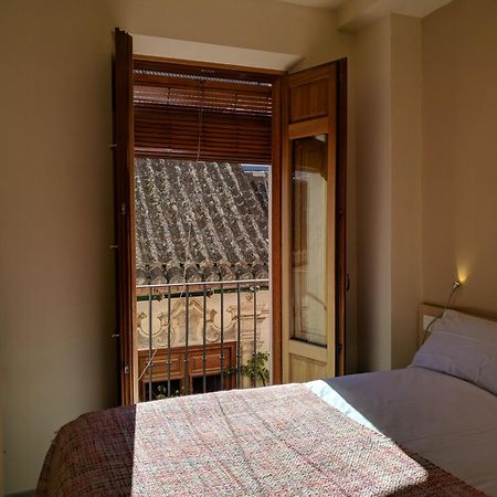 Hin17 Estudios Málaga Eksteriør bilde